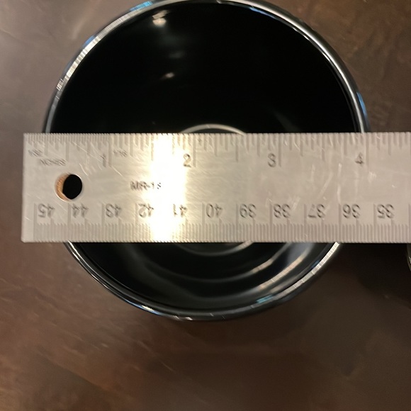 Rae Dunn, set of 2 “Brows” and “Lips” black glass holders - Picture 6 of 7